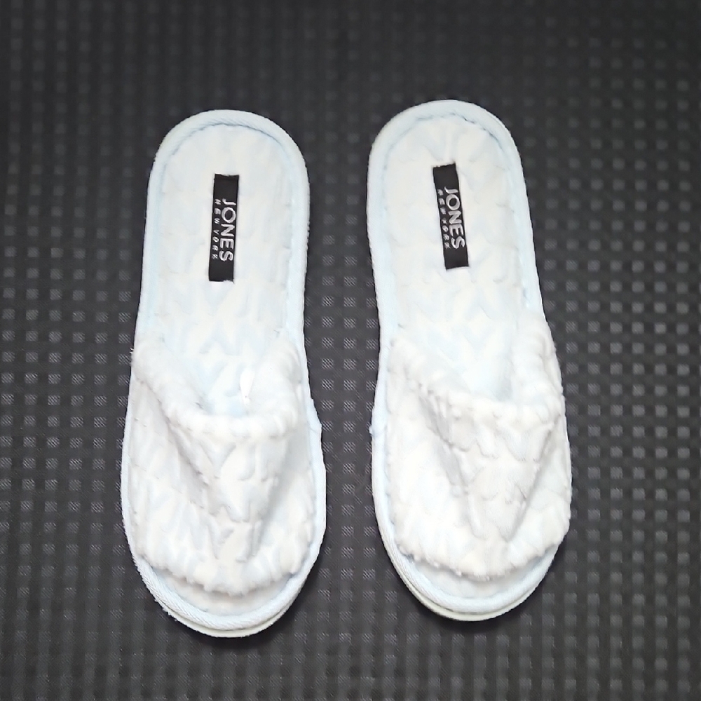 Jones Of New York, Baby Blue, Slipper, Houseshoes, Size Med.(6 1/2- 7 1/2) - Picture 1 of 6